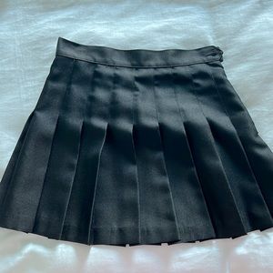 American Apparel pleated skirt